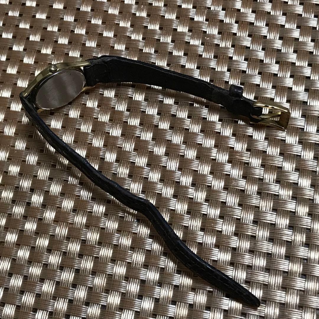 OMEGA De Ville クォーツ腕時計です