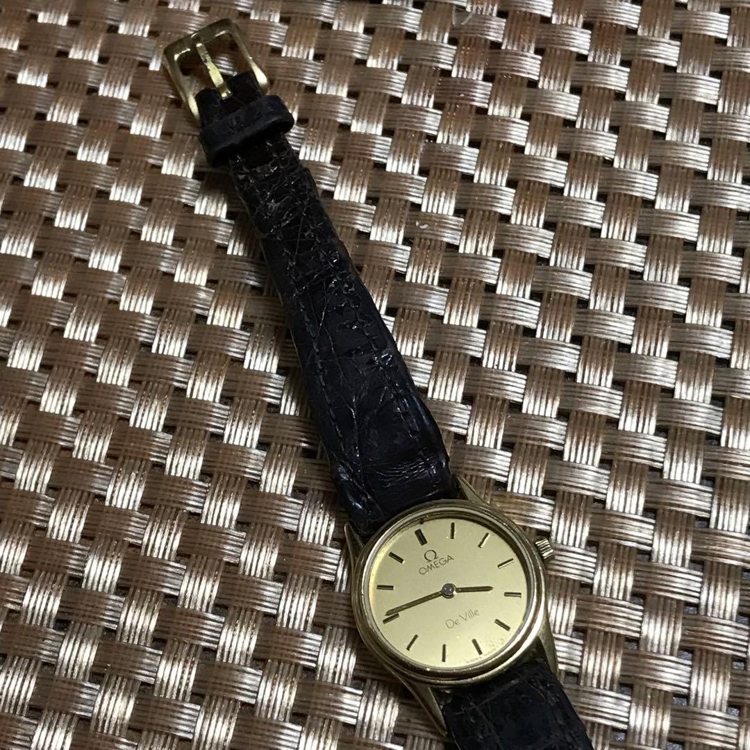 OMEGA De Ville クォーツ腕時計です