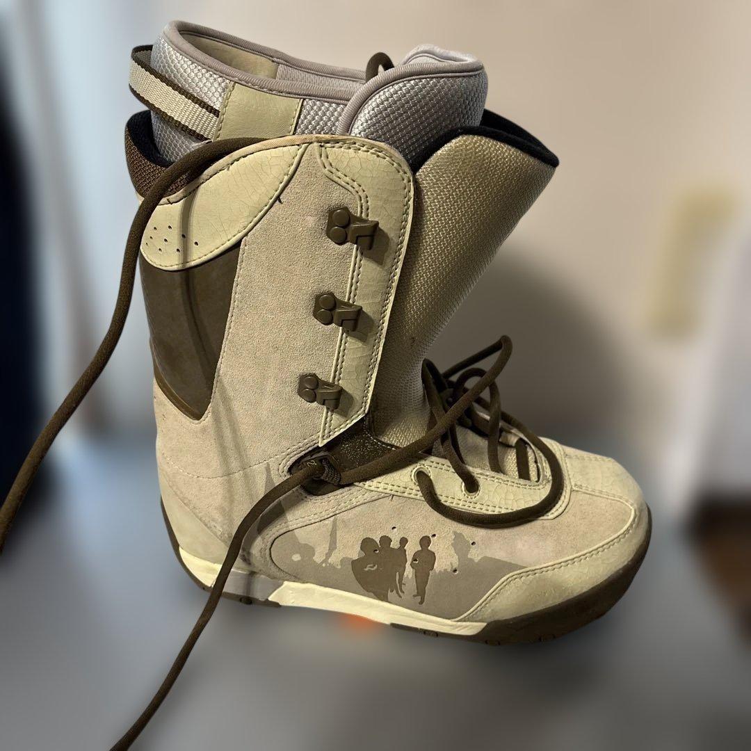 DEUCEスノーボードブーツ M