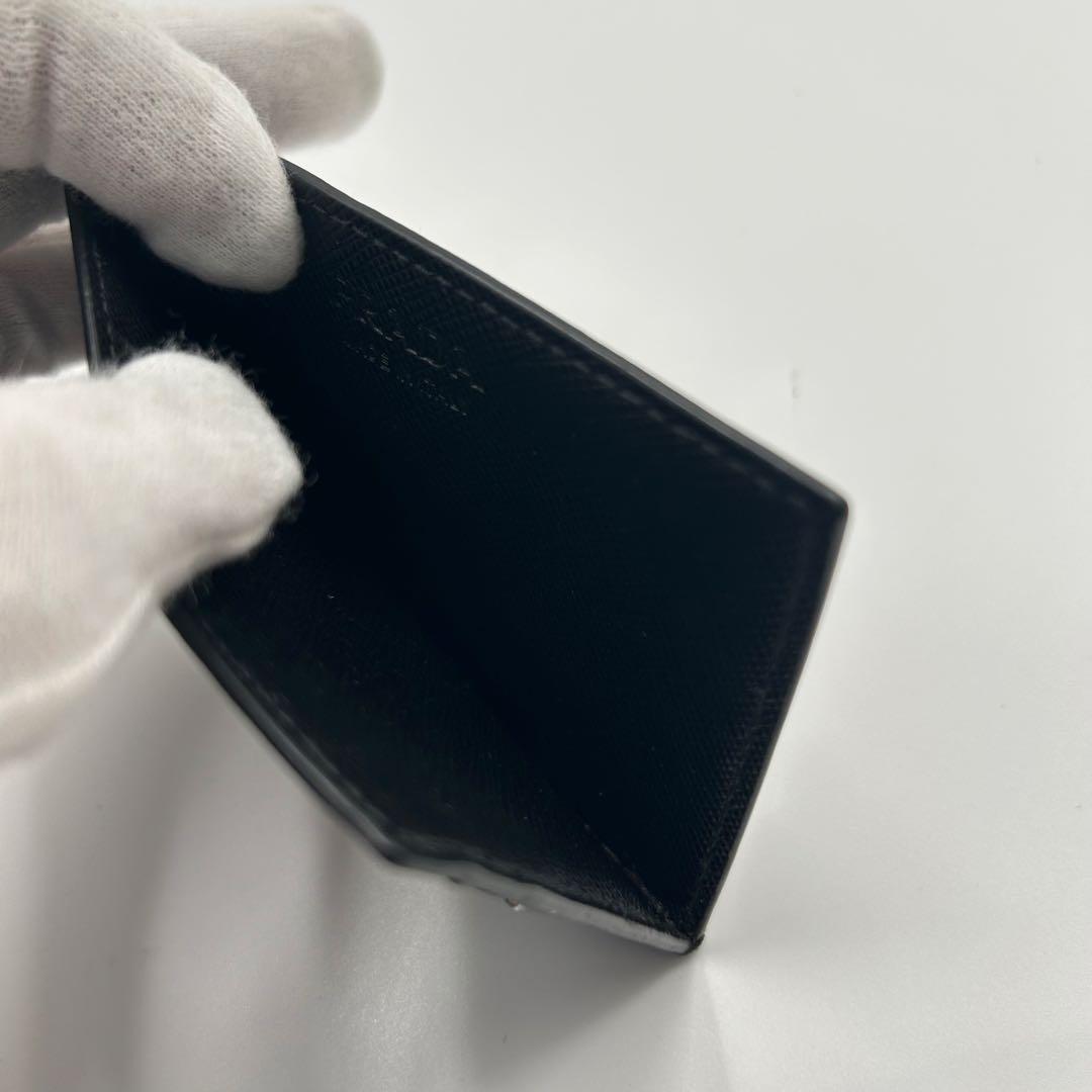 極美品✨RFID✨プラダ マネークリップ カードケース レザー　三角ロゴ　黒