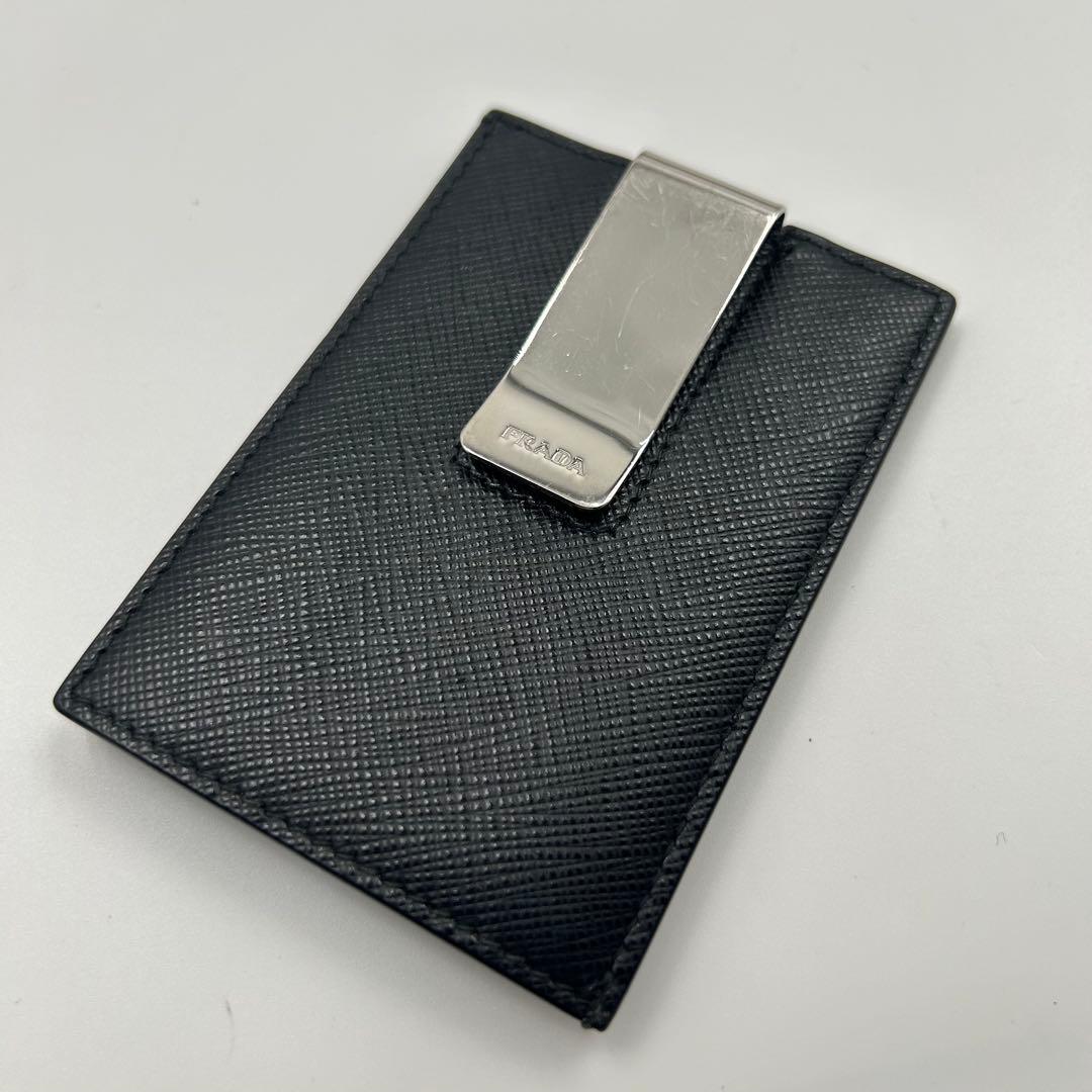 極美品✨RFID✨プラダ マネークリップ カードケース レザー　三角ロゴ　黒