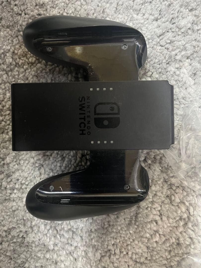 Nintendo Switch 本体 青/赤 Joy-Con付きACアダプタ無し