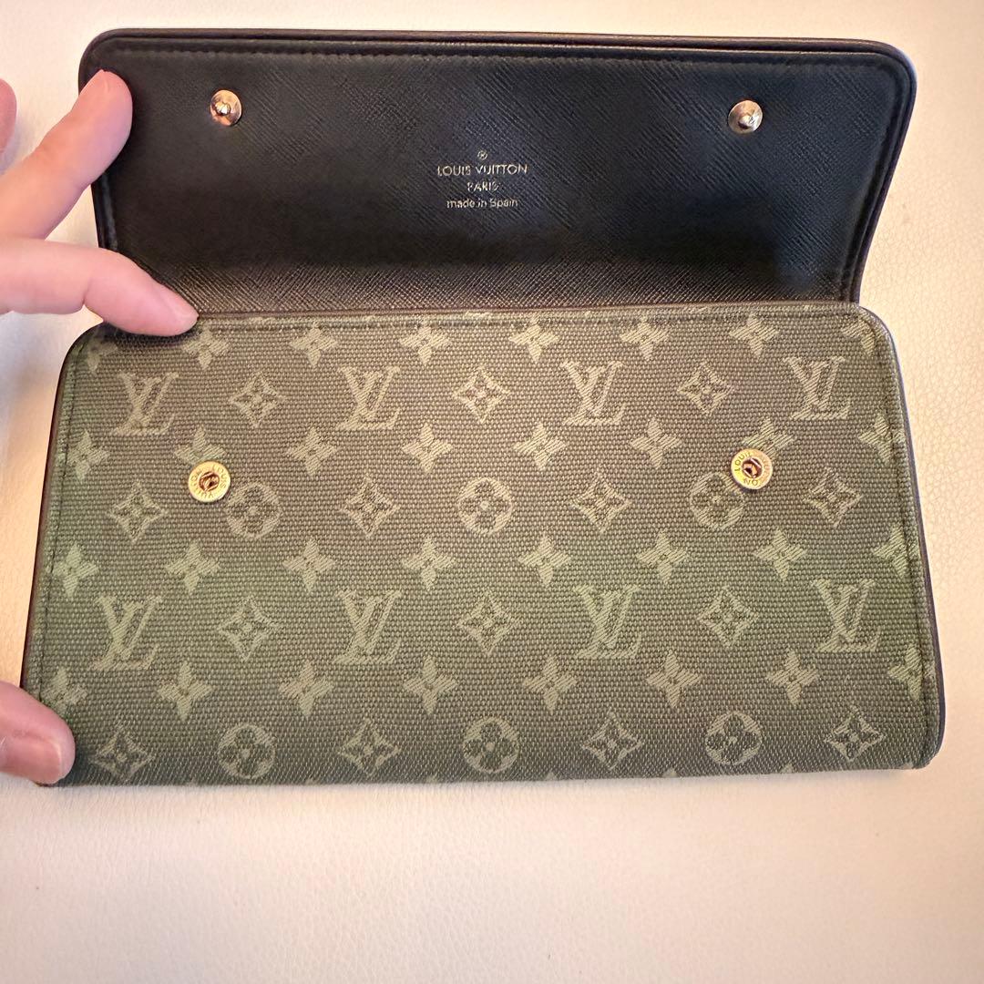 未使用品！生地に一部色褪せあるため激安！ルイヴィトン モノグラムミニ 長財布