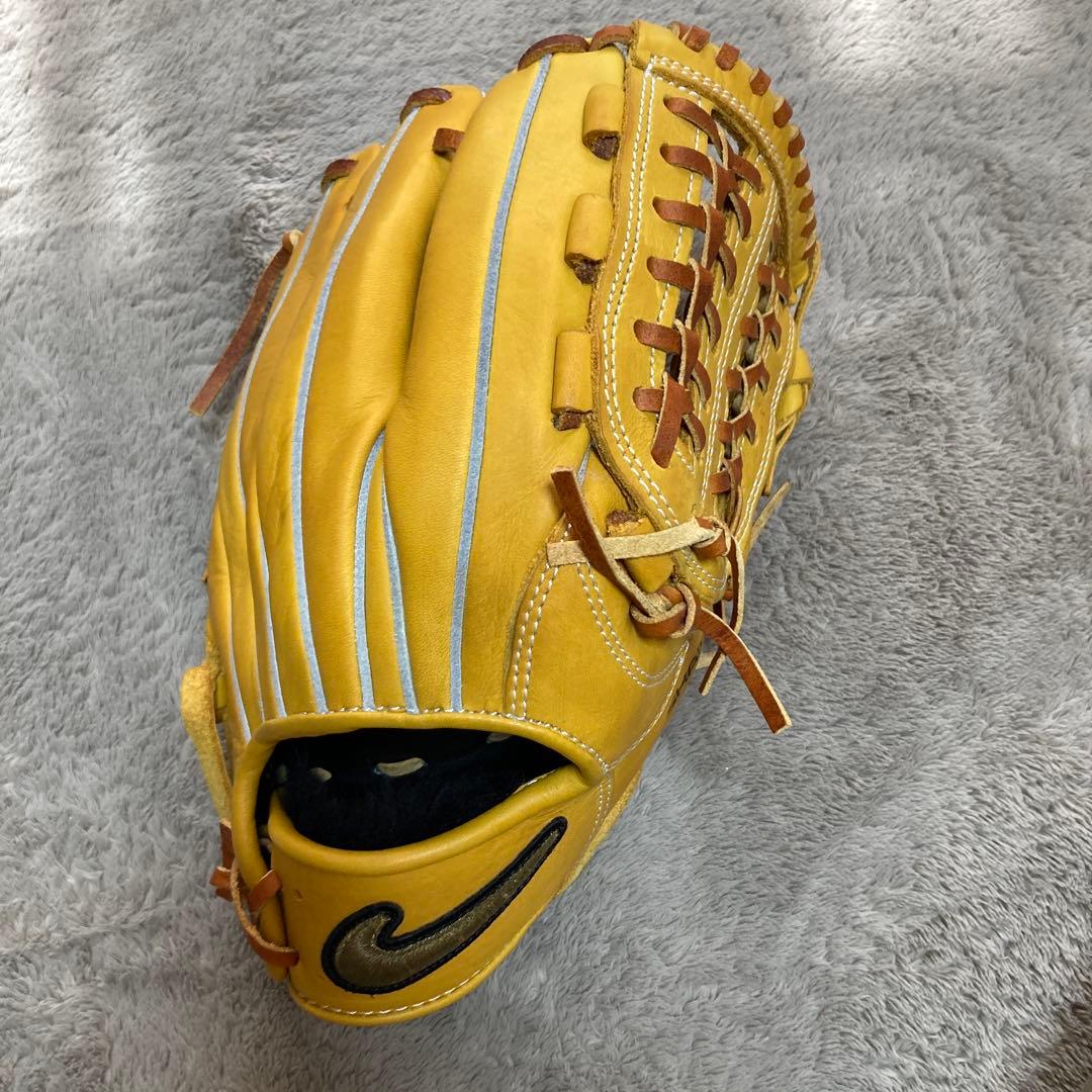 Nike SHAIDO EDGE 軟式グローブ 内野手用　右投げ用