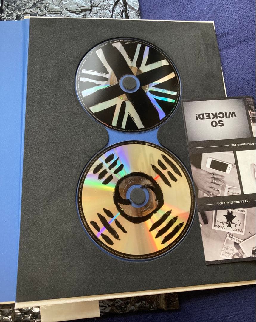 BIGBANG EXTRAORDINARY 20’s