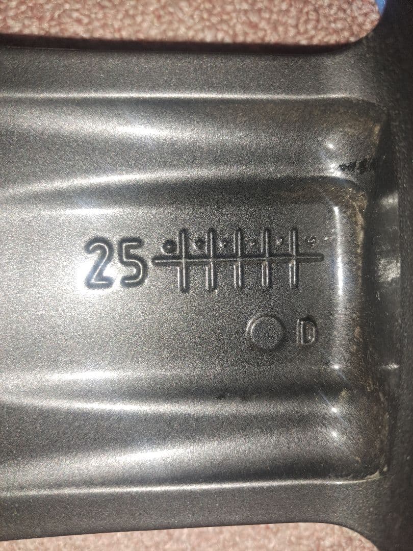 ★ランドローバー　ディフェンダー　XダイナミックSE 　純正アルミホイル４本★