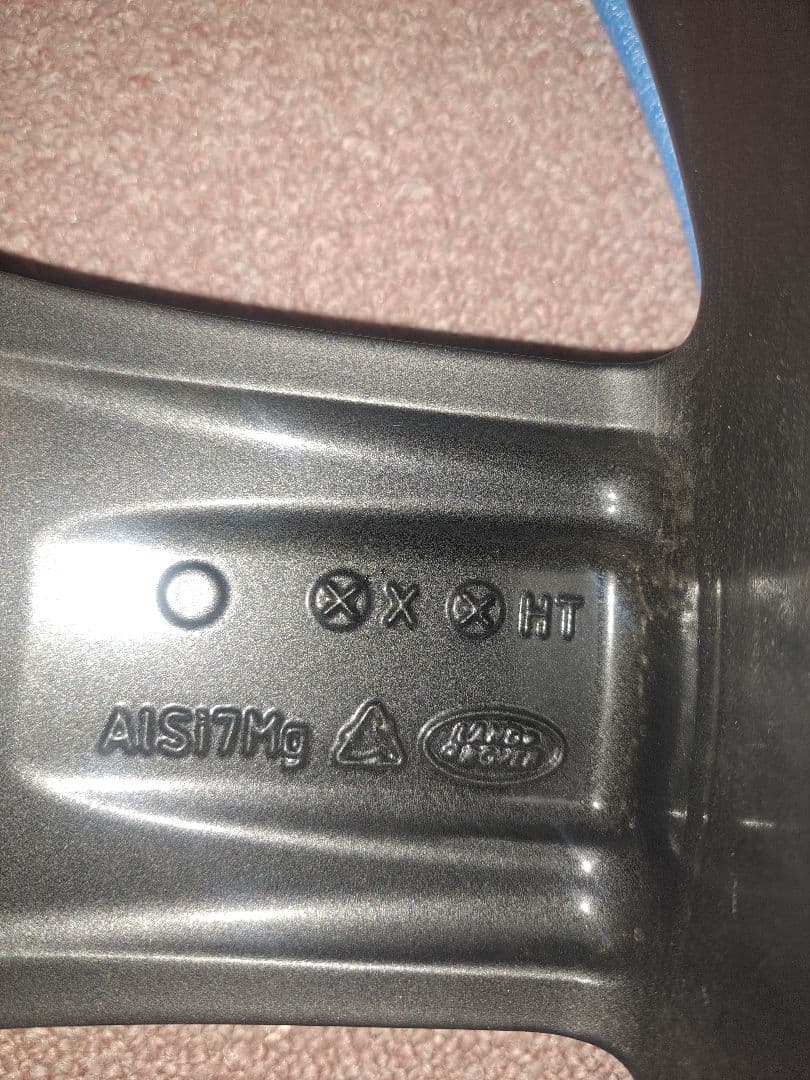 ★ランドローバー　ディフェンダー　XダイナミックSE 　純正アルミホイル４本★