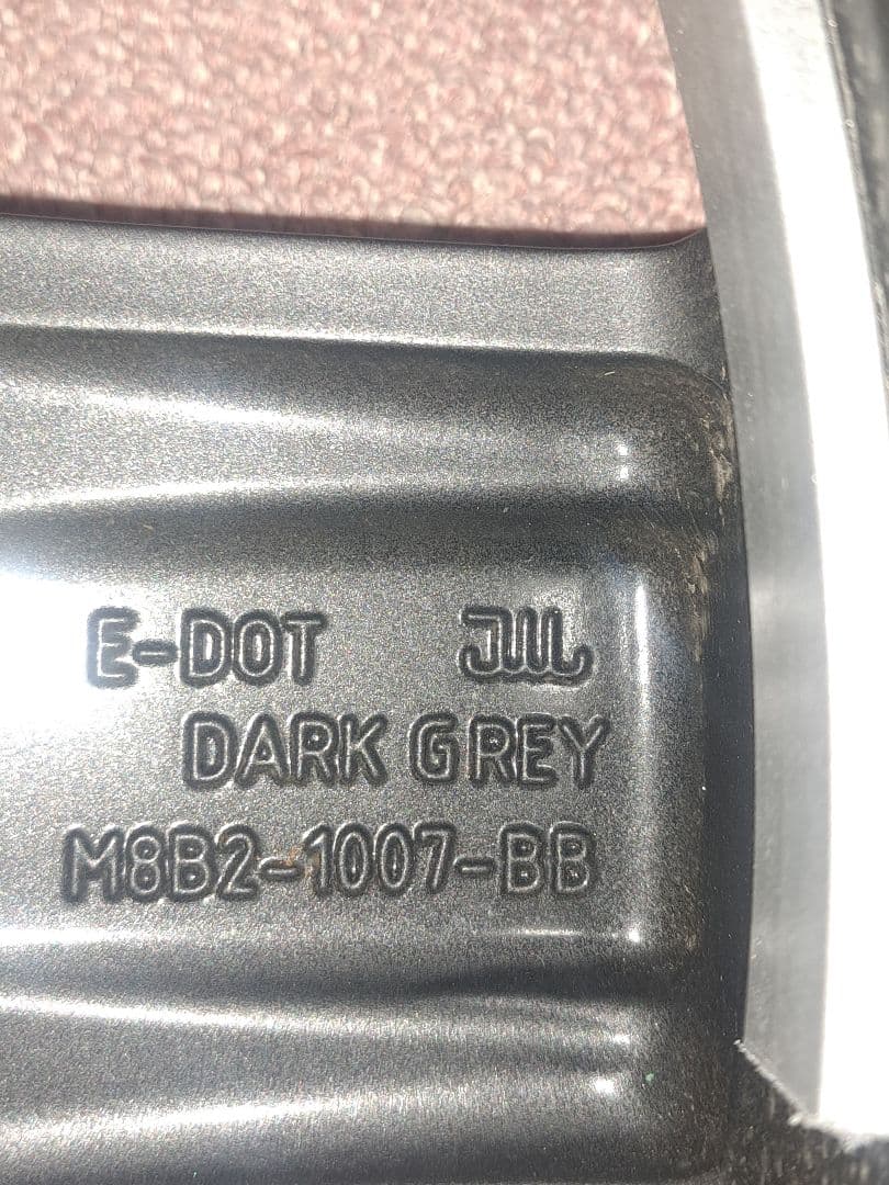 ★ランドローバー　ディフェンダー　XダイナミックSE 　純正アルミホイル４本★