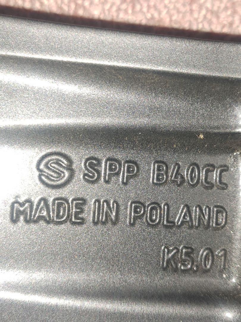★ランドローバー　ディフェンダー　XダイナミックSE 　純正アルミホイル４本★