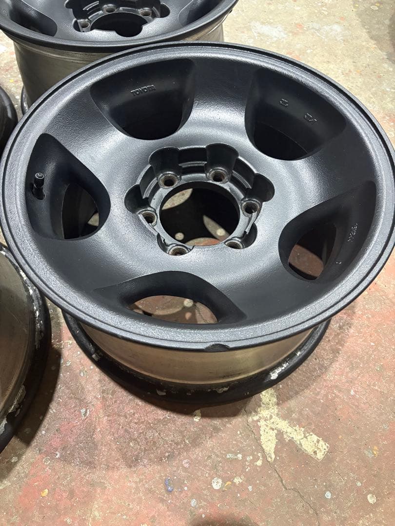 ランクル80純正ホイール16インチ ラプターライナーブラックホイール 4本セット