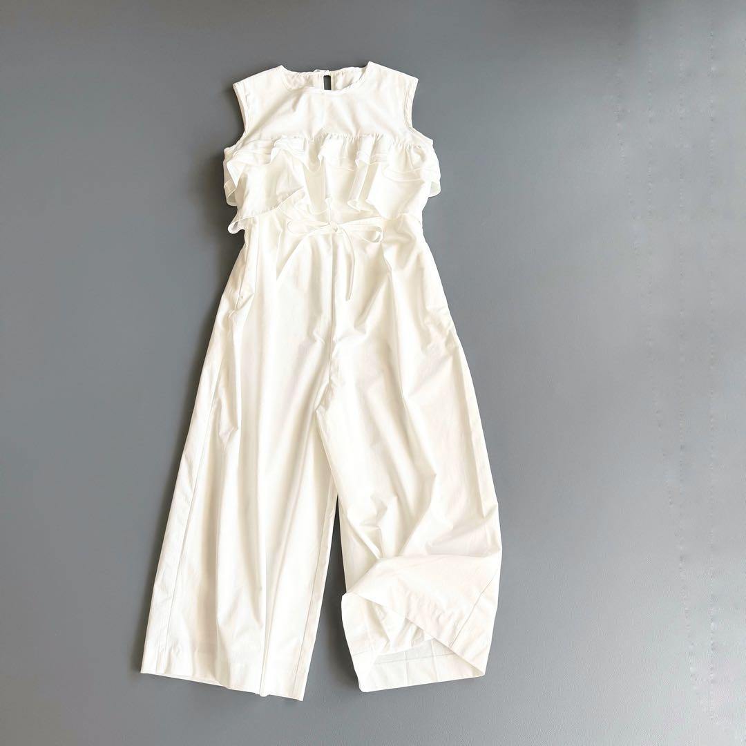 cohina STRATAラッフルデザインストレッチオールインワン　エストラータ