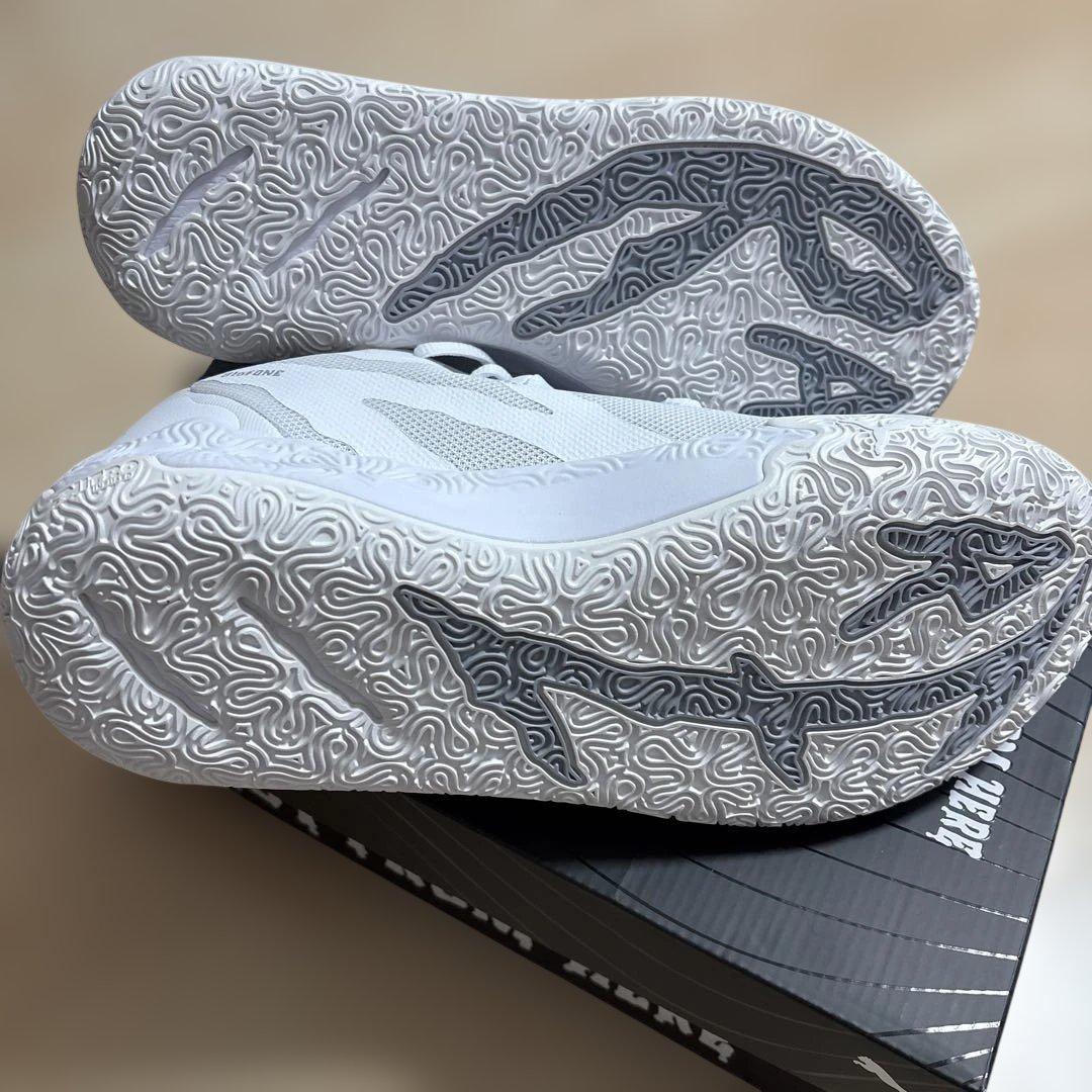 プーマ　PUMA M.E.L.O. バスケットシューズ