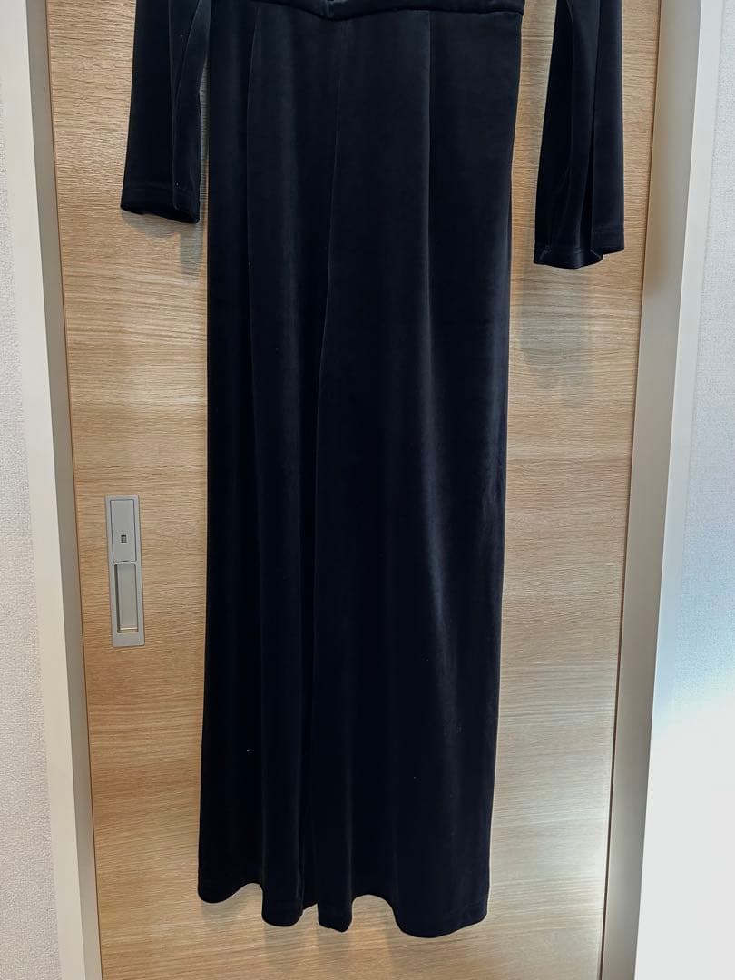 anuans 完売品 ベロアカットオールインワン ブラック