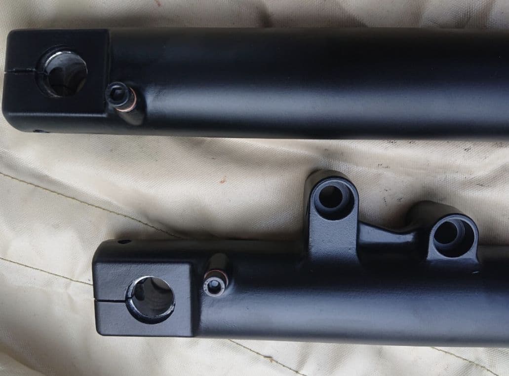 バリオス　OH済フロントフォーク　新品ゴールドインナーチューブ