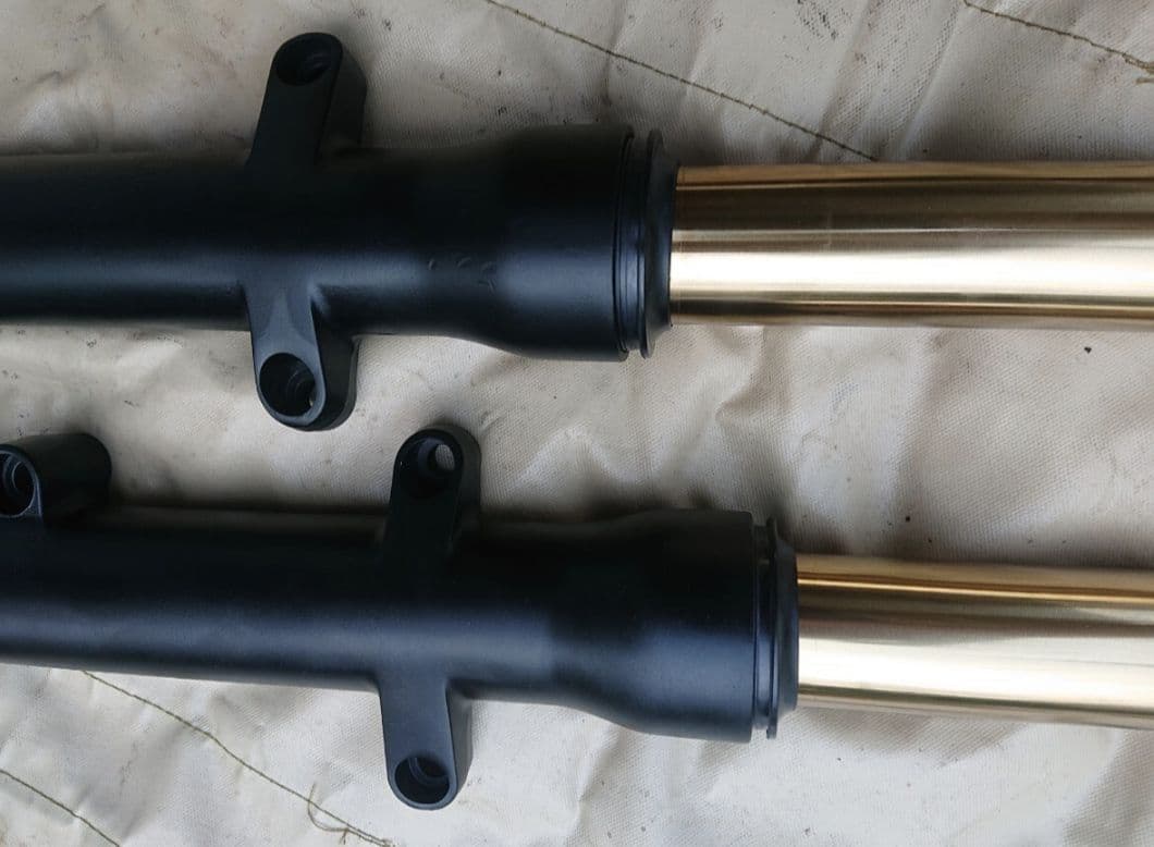 バリオス　OH済フロントフォーク　新品ゴールドインナーチューブ