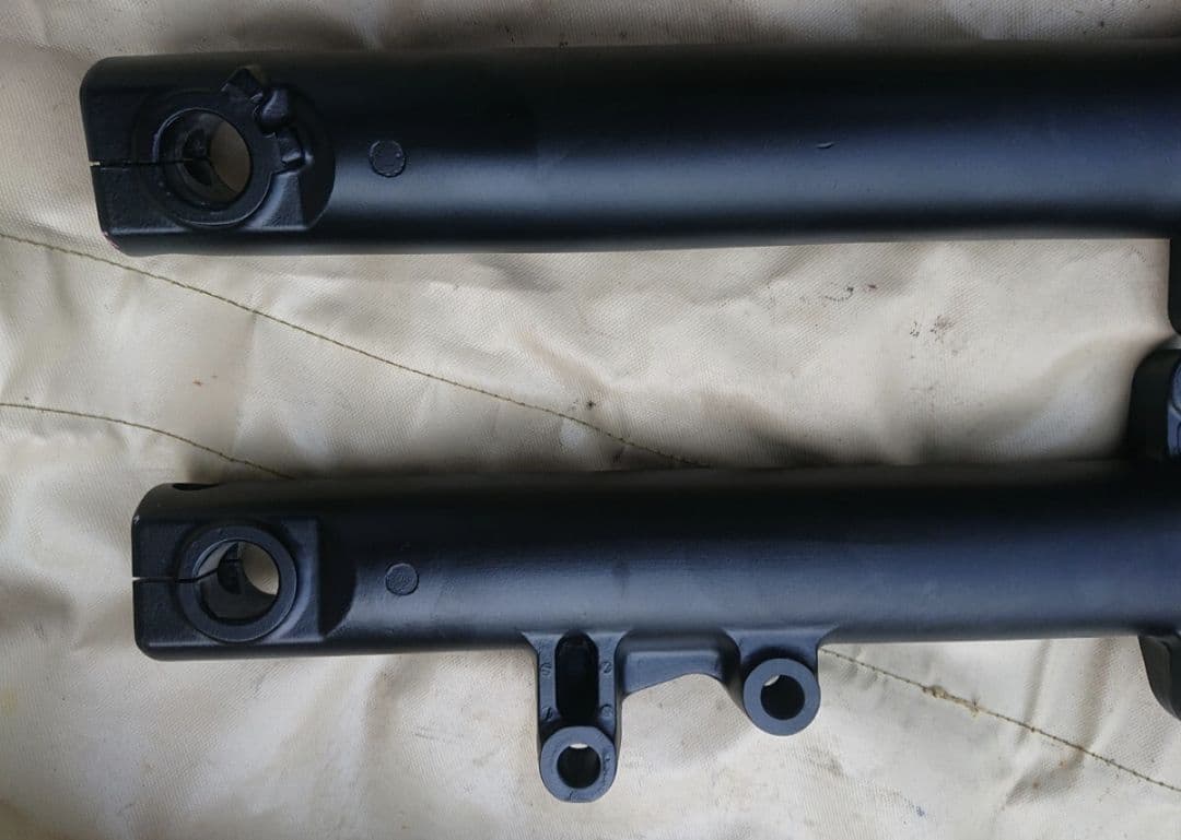 バリオス　OH済フロントフォーク　新品ゴールドインナーチューブ