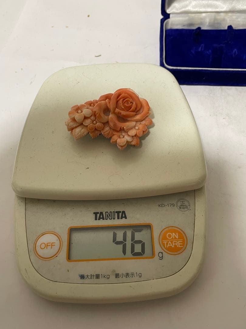 珊瑚　天然珊瑚　帯留め　コーラル花彫刻シルバーブローチ重约46g