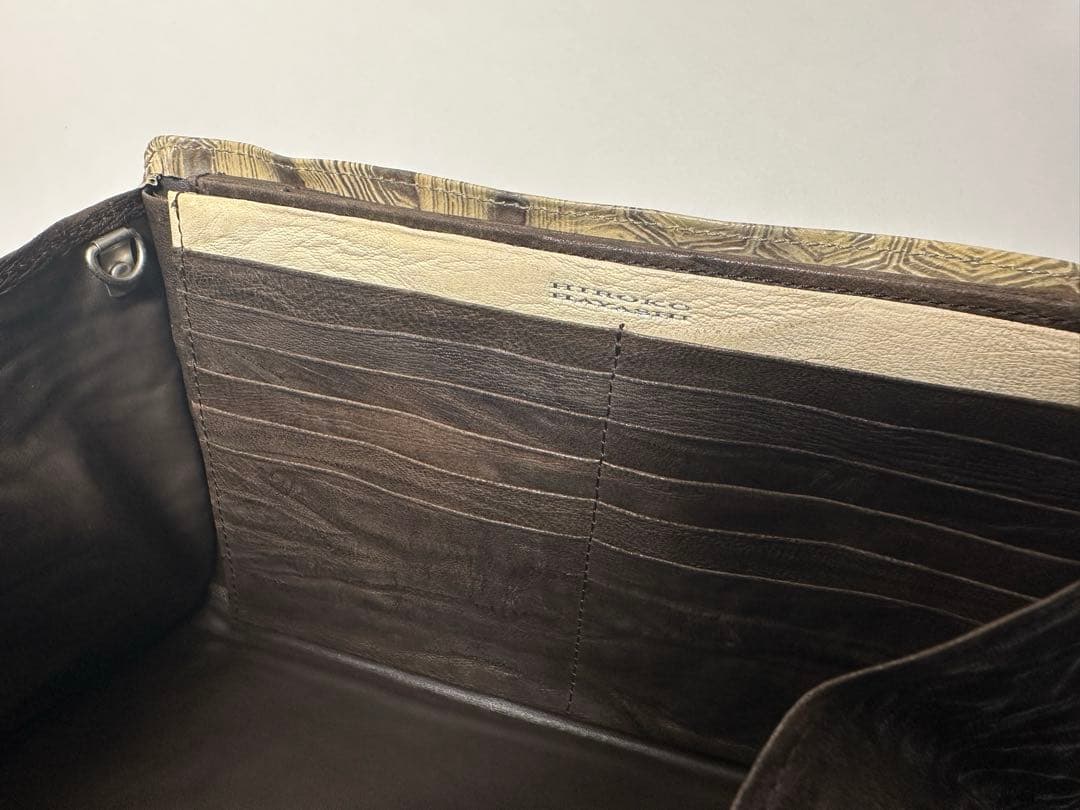 HIROKO HAYASHI ヒロコハヤシ チェーン付長財布isola（イゾラ）