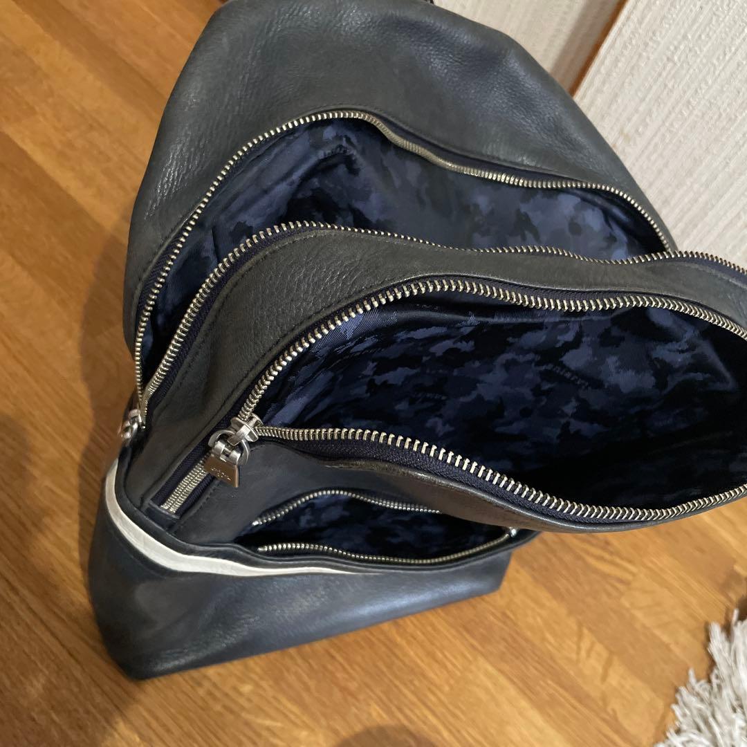 【お値下げ！】aniary UOMO限定トリプルコラボバックパック レア