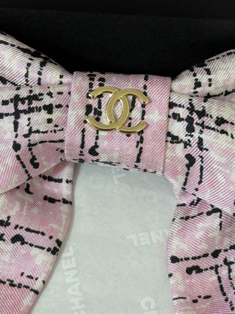 値下げ！新品未使用　シャネル　ツイード柄　ボウ　バレッタ　リボン　ピンク　25B
