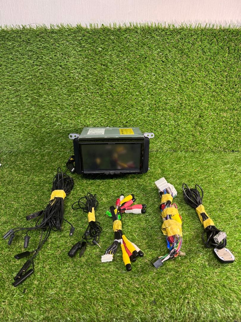 カーナビ KENWOOD MDV-727DT bluetooth