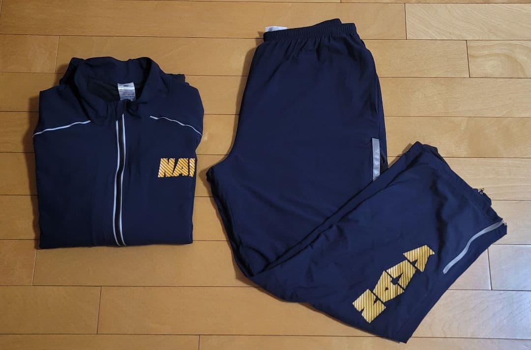 【米軍放出品、内層付き】U.S.NAVY 秋冬用トレーニング制服、上下着 (L)