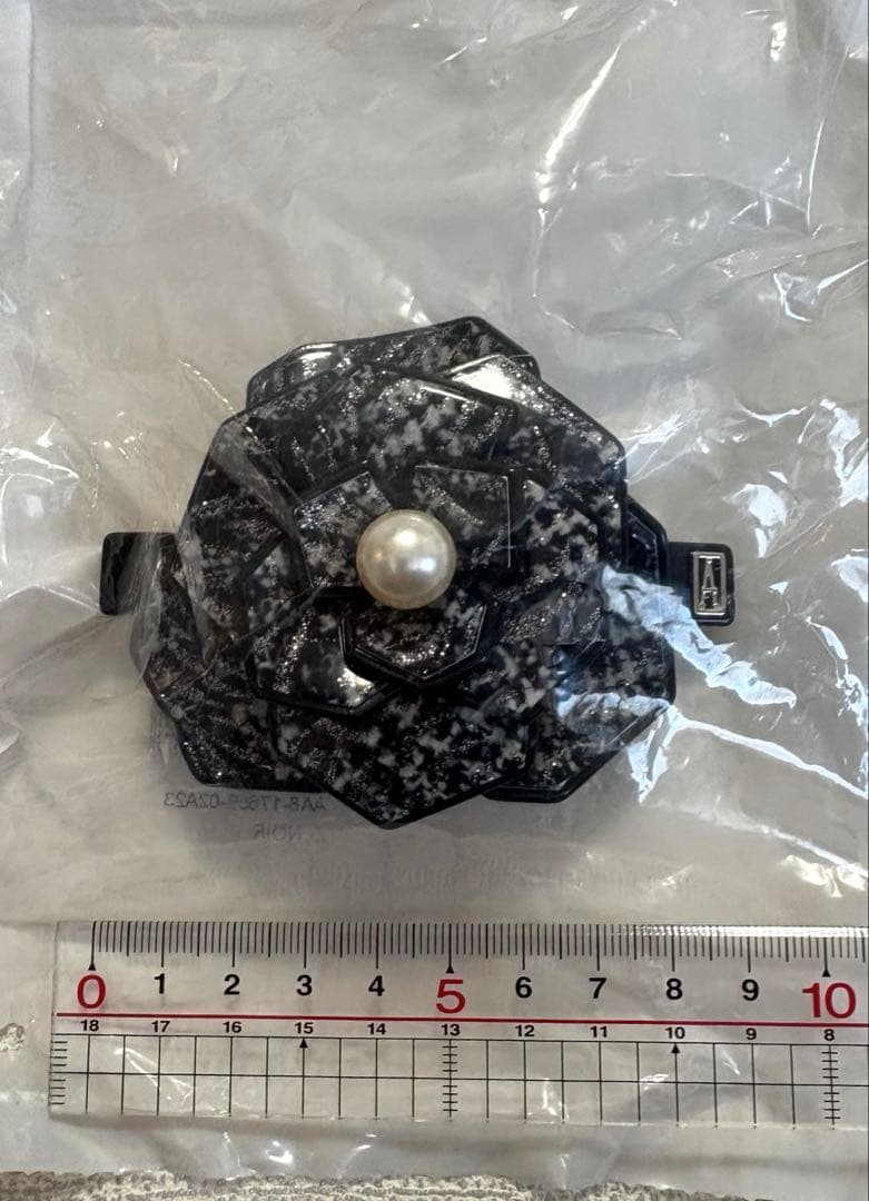 【新品未開封】アレクサンドルドゥパリ カメリア バレッタ 千鳥柄