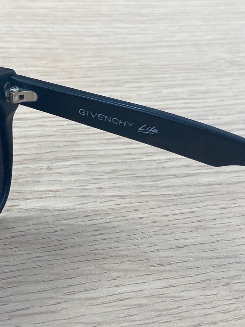 GIVENCHY LIFE サングラス あぶない刑事 L101-M60◇