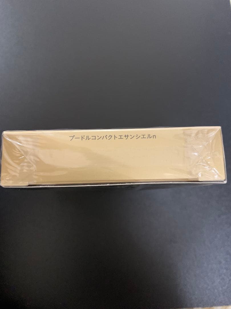 【新品 】クレドポーボーテ プードルコンパクトエサンシエル n 本体 50g