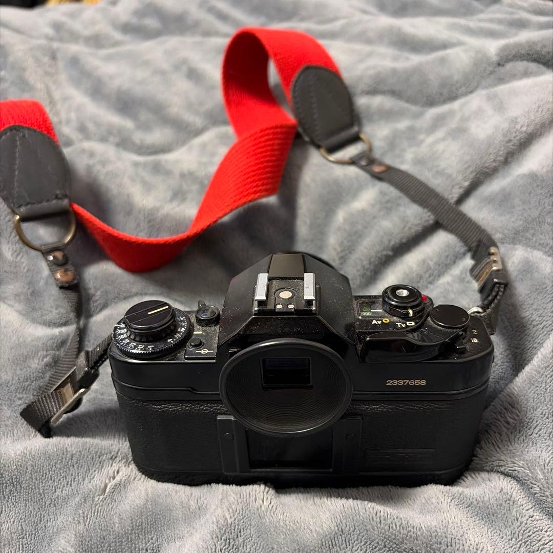 Canon キャノン A-1 ブラック レンズ(FD 50mm F1.4)付き