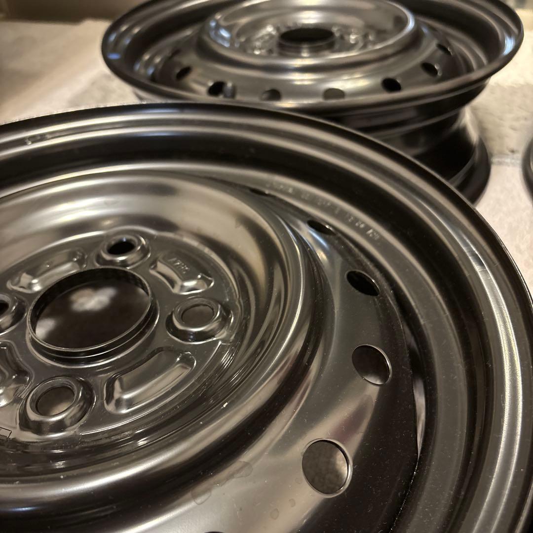 14インチ ブラックホイール 6J 4穴 2024年製