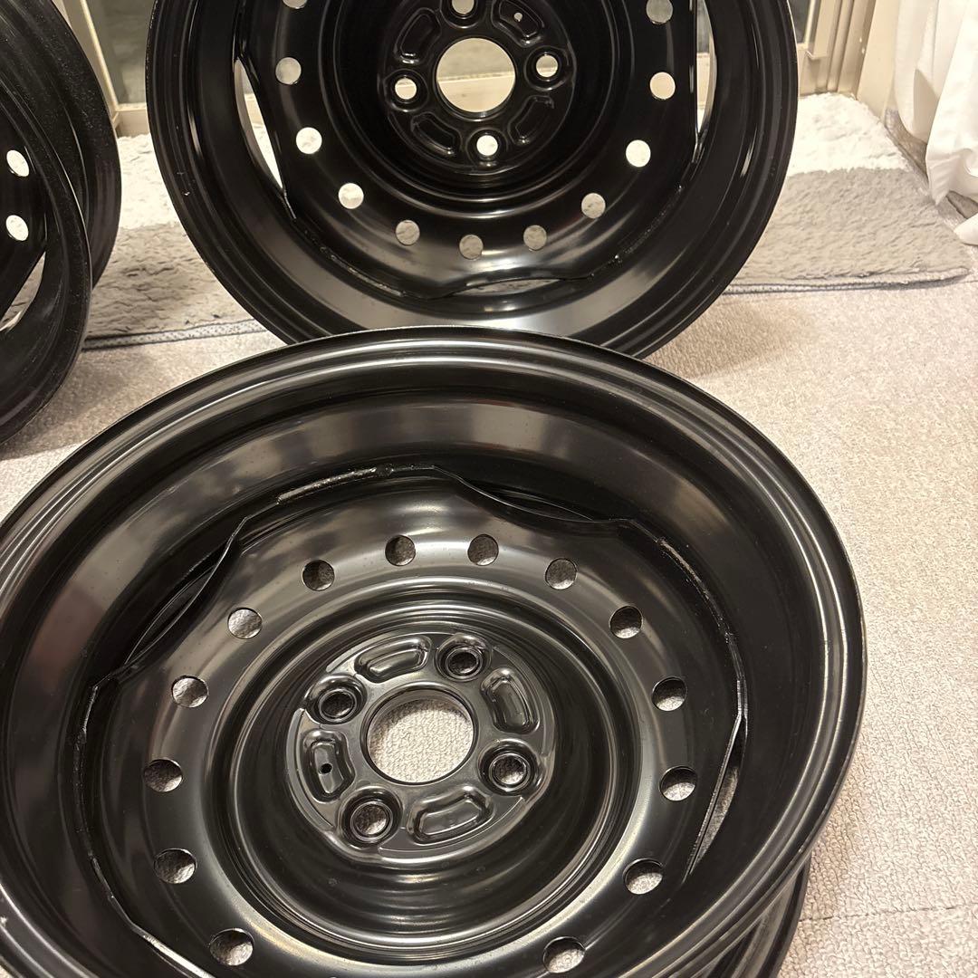 14インチ ブラックホイール 6J 4穴 2024年製