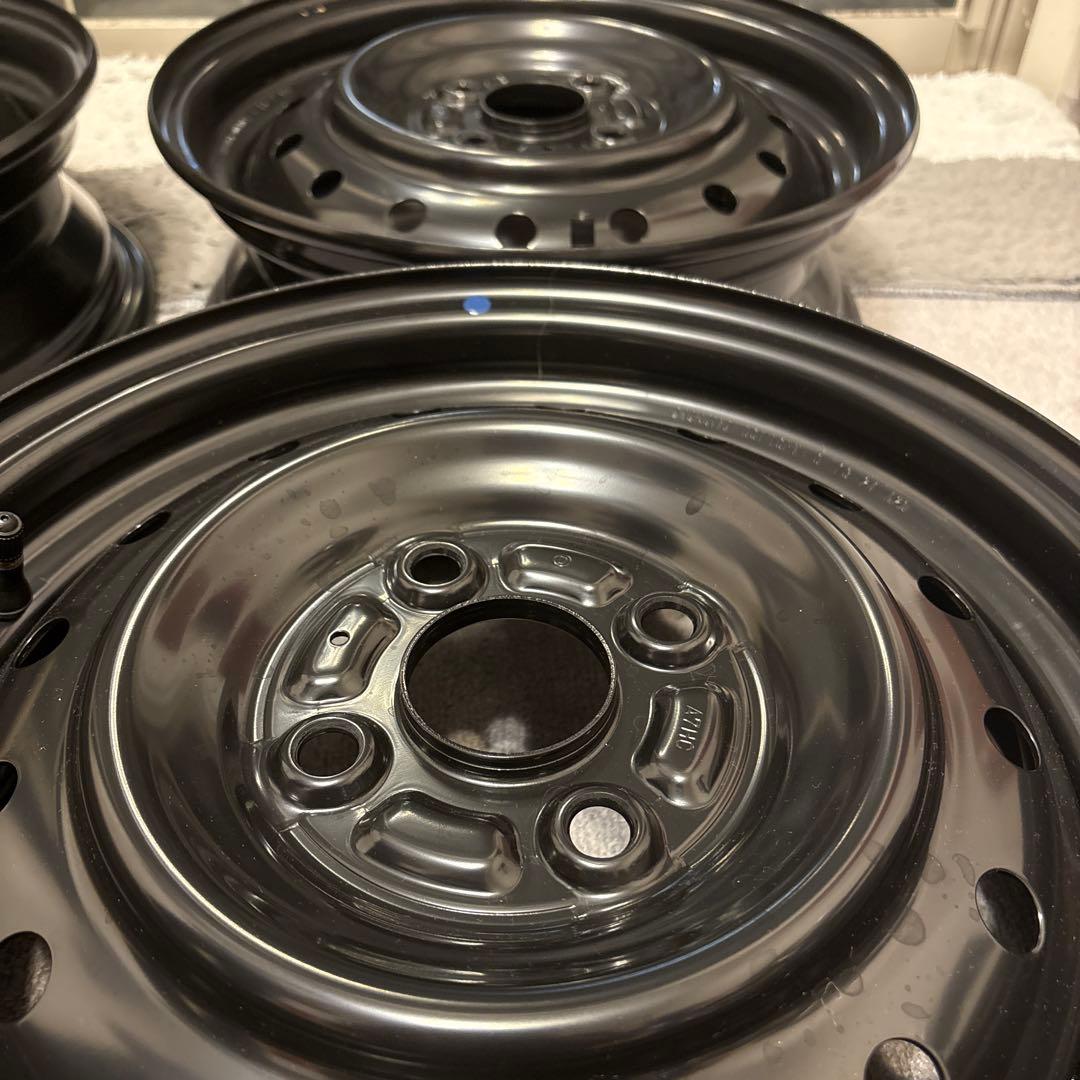 14インチ ブラックホイール 6J 4穴 2024年製