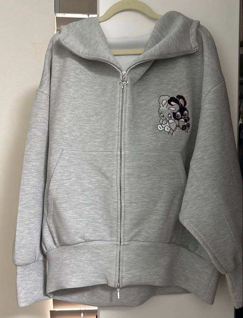 SNIDEL×foxy illustrationsボリュームパーカー　スナイデル