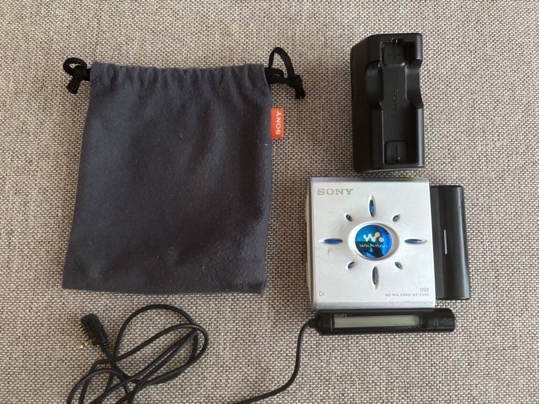 お*ん様 SONY WALKMAN MZ-E500 ポータブルMDプレーヤー ウ