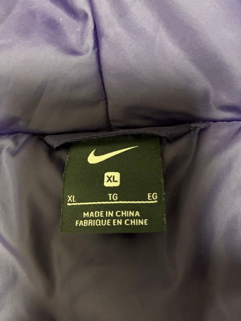 サンフレッチェ広島支給品NIKE ダウンコート XL美品　週末特価3,000円引