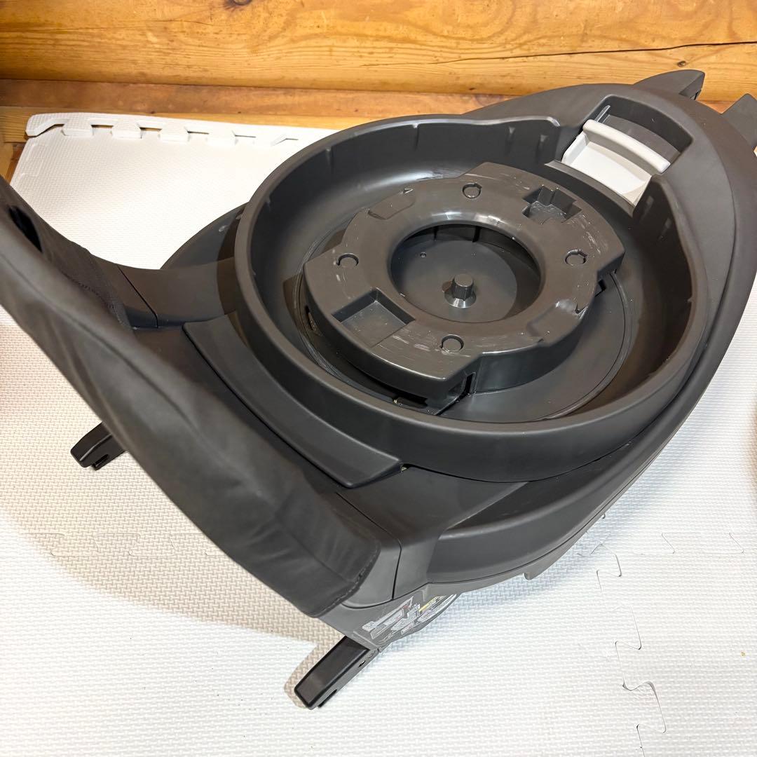 Combi コンビ THE S Air ISOFIX チャイルドシート