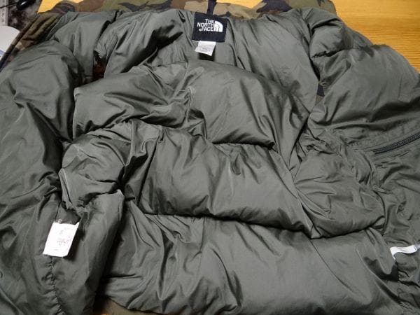 ゴールドウイン ノースフェイス ダウンベスト ダウン80% 迷彩 M