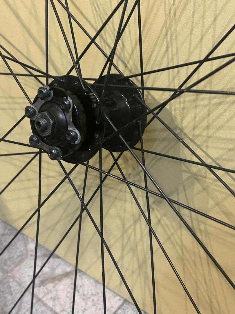 ロードバイクホイール ボントレガー tlr ディスクブレーキ