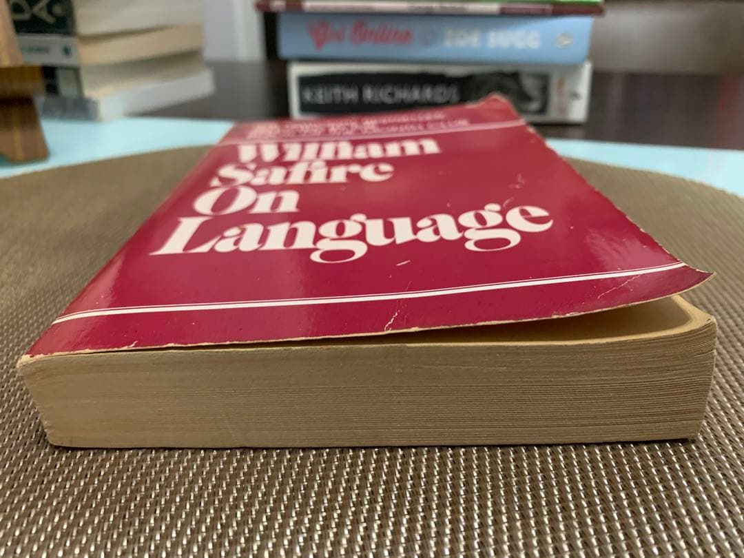 洋書 William Safire On Language