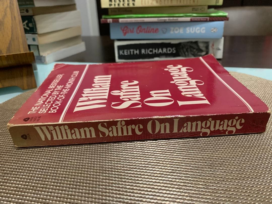 洋書 William Safire On Language