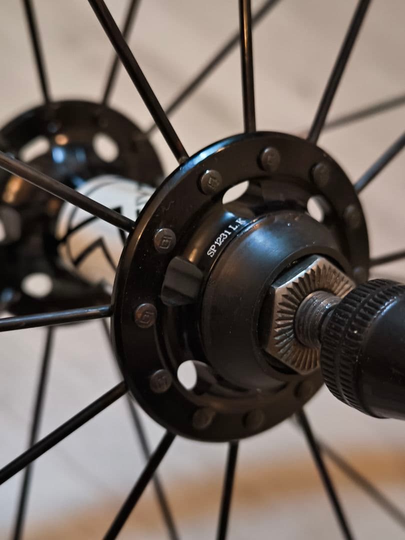 【極美品】DT SWISS AXIS 1.0 前後ホイールセット シマノ