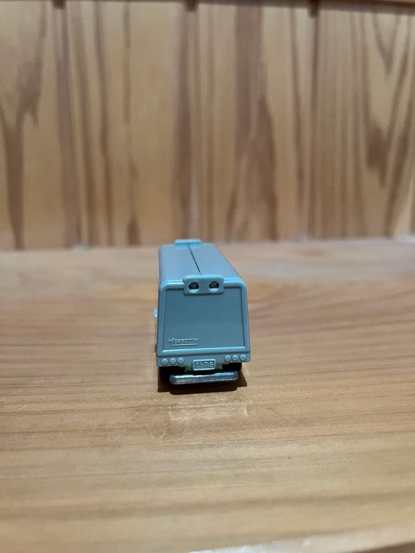 トミカ ウイングルーフトラック　スーパーギフト