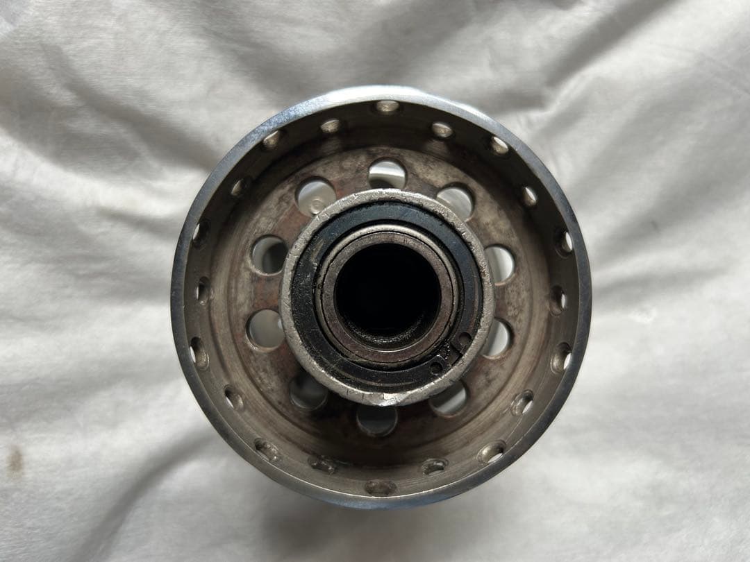 ハーレー　スターハブ