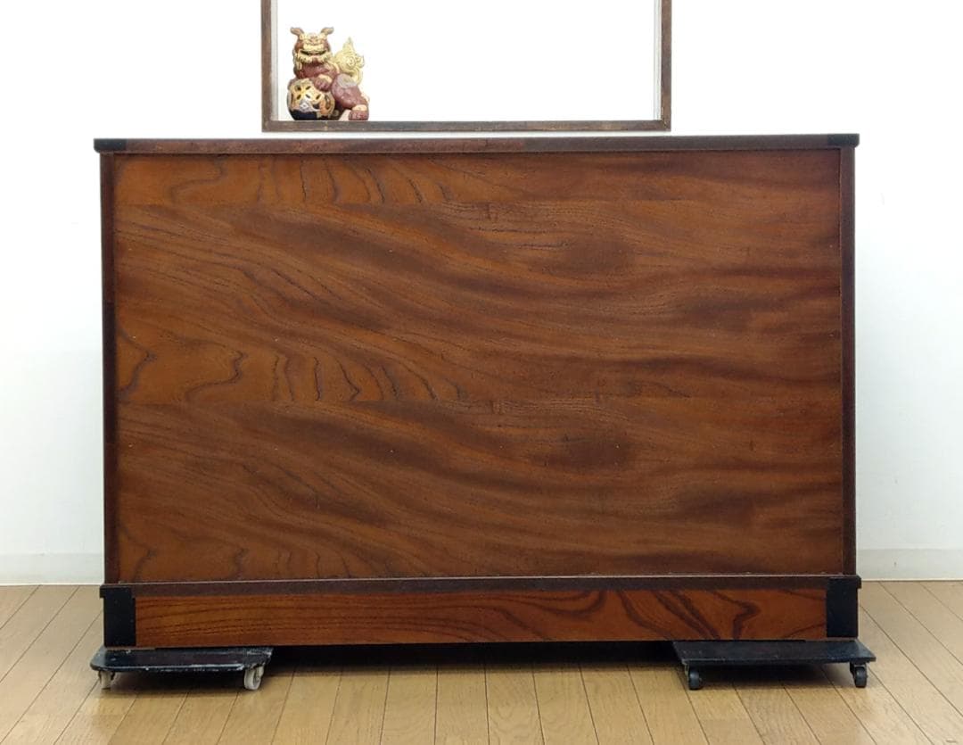 美品 内桐 欅(ケヤキ) 渦杢 杢目 彫刻 装飾金具 民芸手許箪笥 衣装箪笥