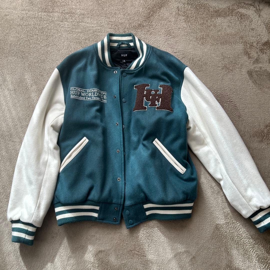 2*M様 HUF スタジャン Mサイズ 青/白