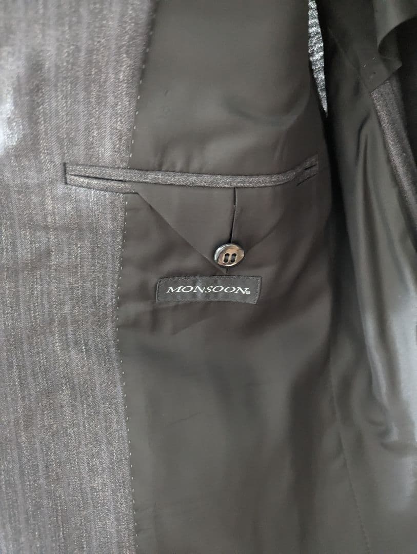 未使用 ダーバン モンスーン スーツ AB4 J Quality