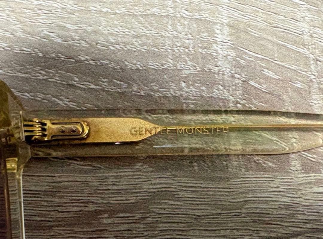 【最終値下げ】Gentle Monster ジェントルモンスター　サングラス