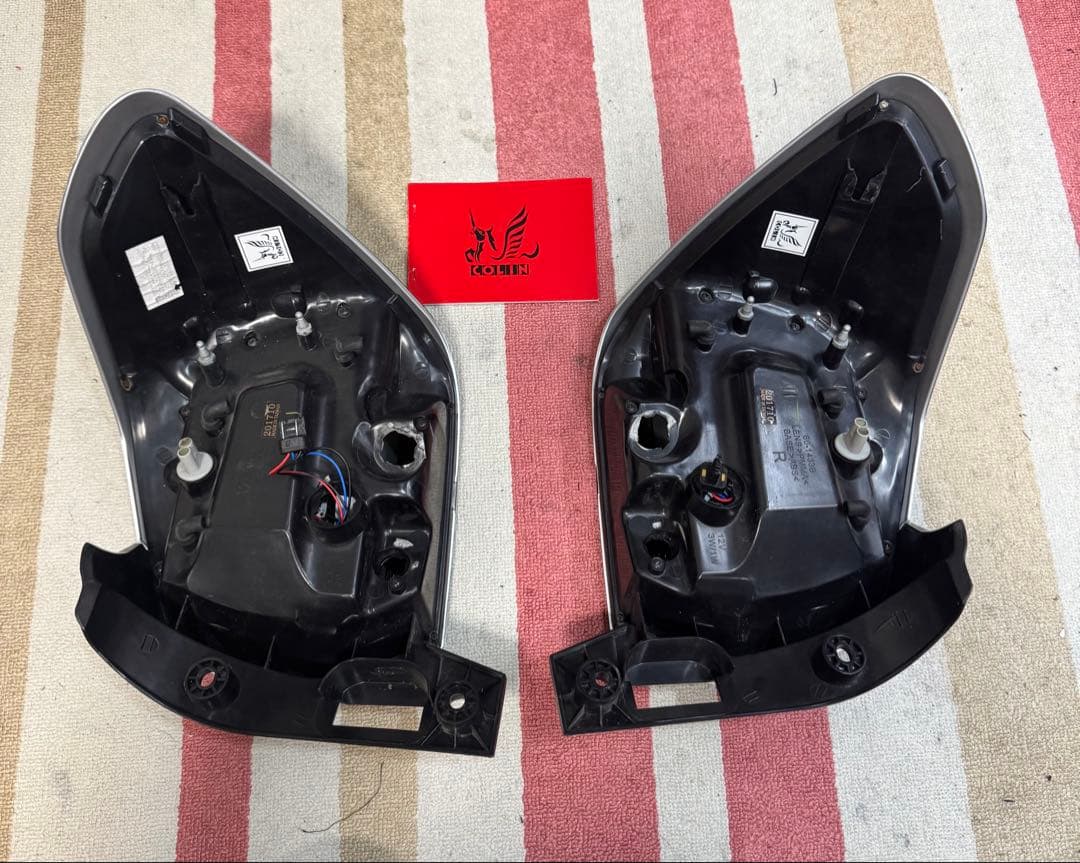 希少 インプレッサ XV GP GP系 colin テールランプ テール