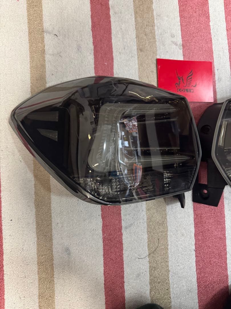 希少 インプレッサ XV GP GP系 colin テールランプ テール